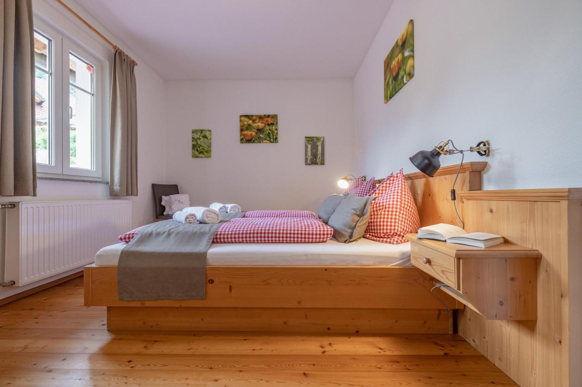 Ferienwohnung Klancnik Бад Айзенкапел Екстериор снимка